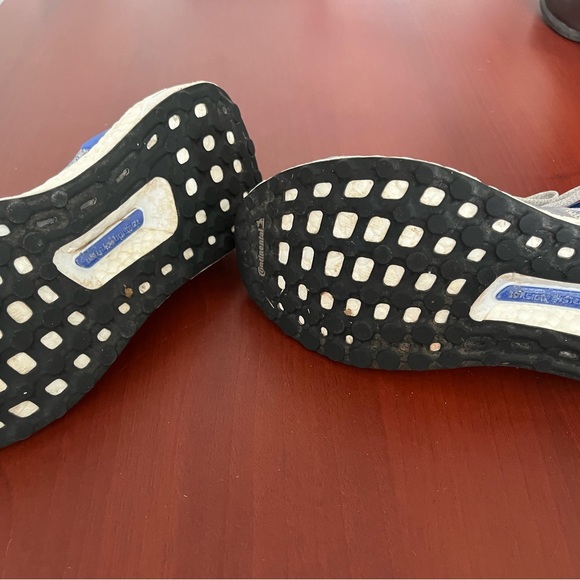 adidas ultra boost 6.5us - Picture 3 of 4